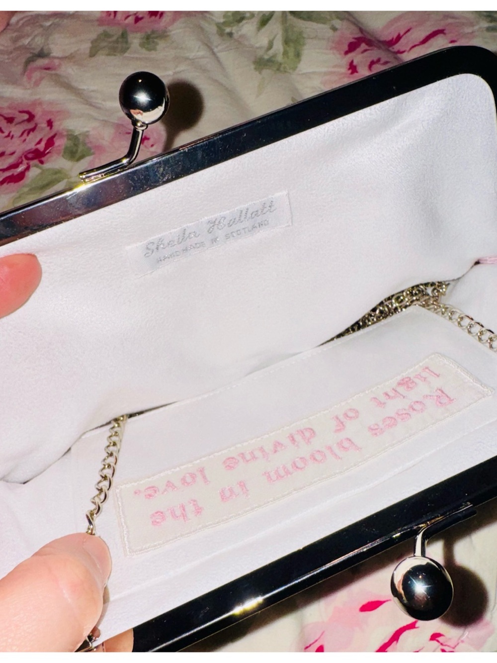 Pink Roses Clutch Crossbody - Picture 11 of 12